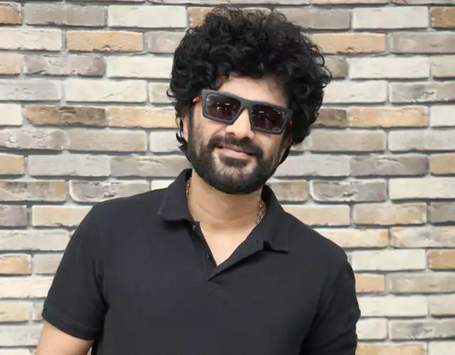 Siddu Jonnalagadda Telusu Kada Interview
